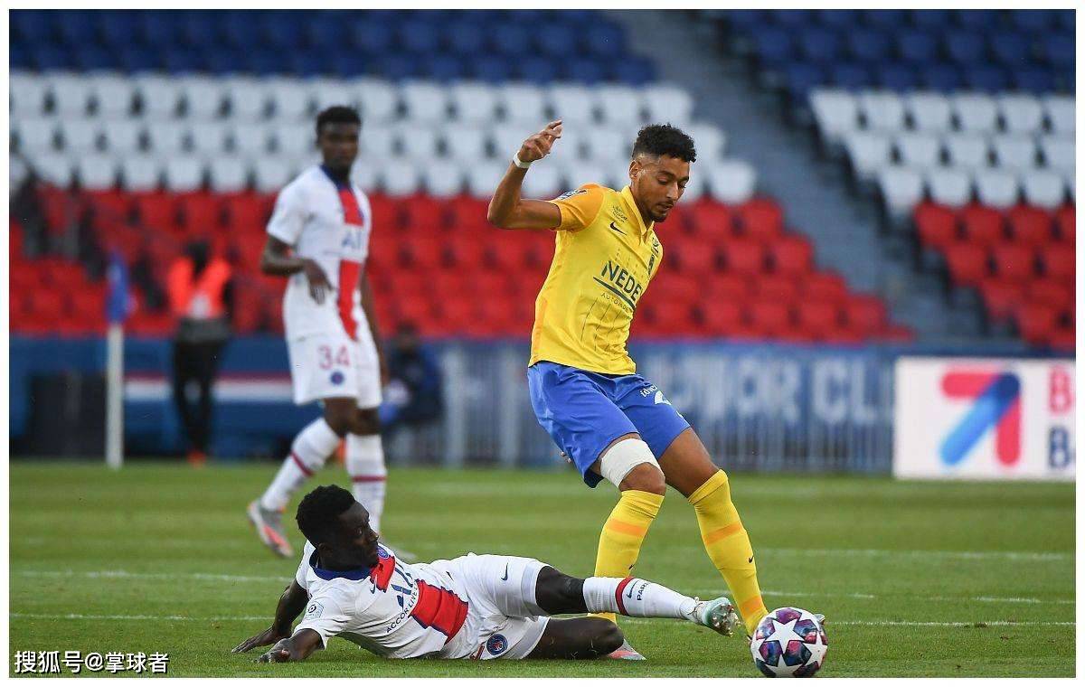 包含索肖队在客场比赛中连胜起势的词条