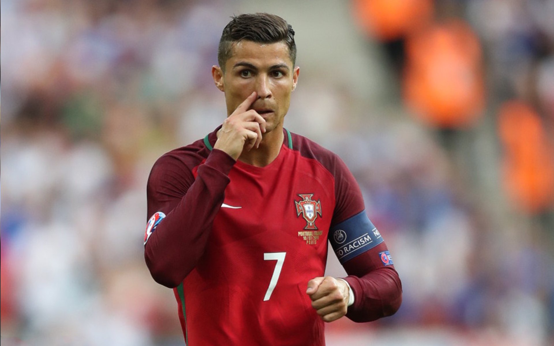 皇马鏖战荷兰,奥亚尔萨瓦尔扛起全队,一场定义领袖的战役